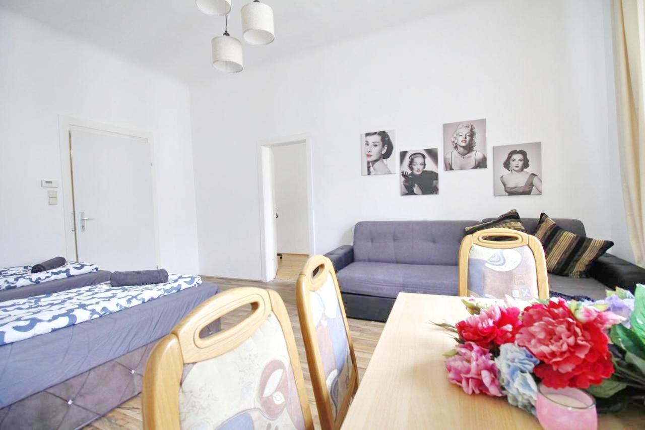 Comfortable Rooms Near Schoenbrunn Palace Hl Відень Екстер'єр фото