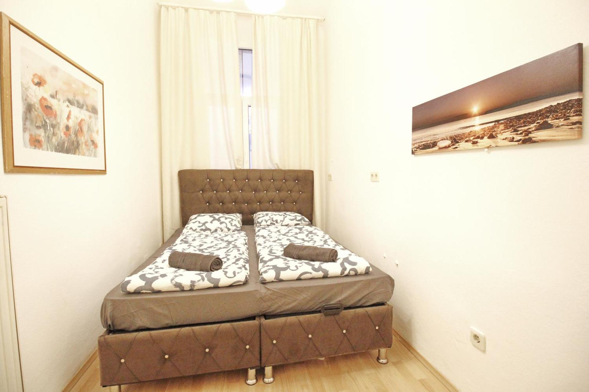 Comfortable Rooms Near Schoenbrunn Palace Hl Відень Екстер'єр фото